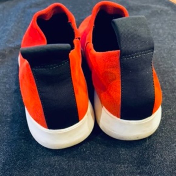 Via Spiga Marlow Red Suede Slip-on Sneakers/Ankle Shoes - Women's 7.5. - Picture 7 of 11